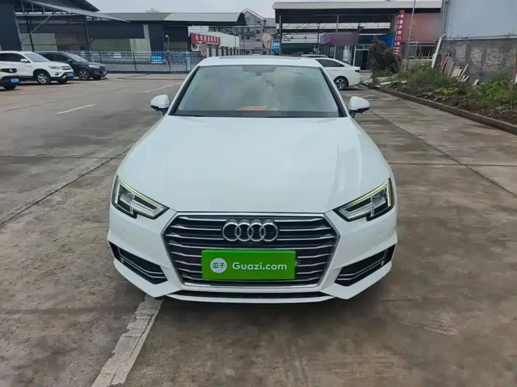 Audi A4L 2019 40 TFSI Progressive (China VI Emission Standard) — миниатюра 3