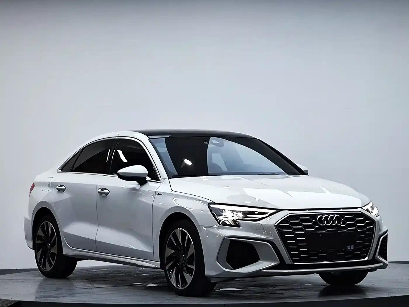 Audi A3 2023 Facelift A3L Limousine 35 TFSI Sporty Edition — миниатюра 3