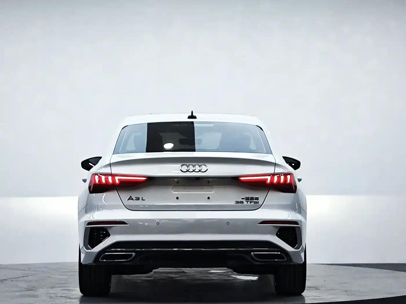 Audi A3 2023 Facelift A3L Limousine 35 TFSI Sporty Edition — миниатюра 4