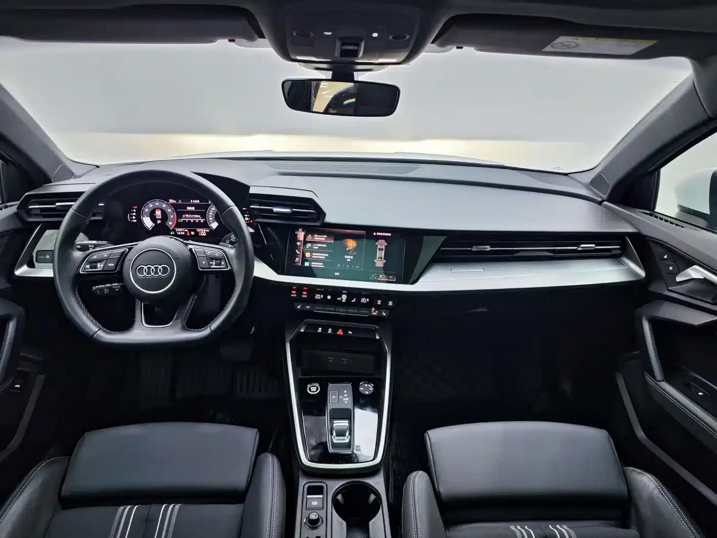 Audi A3 2023 Facelift A3L Limousine 35 TFSI Sporty Edition — миниатюра 8