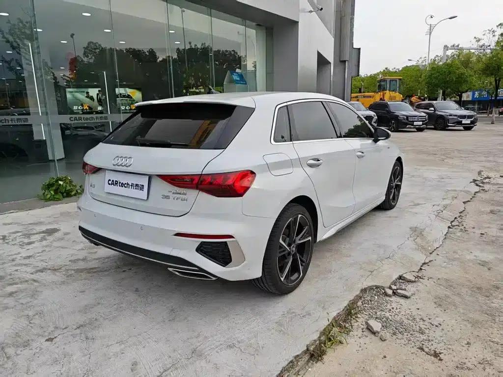 Audi A3 2022 Sportback 35 TFSI Fashion Sport — миниатюра 3