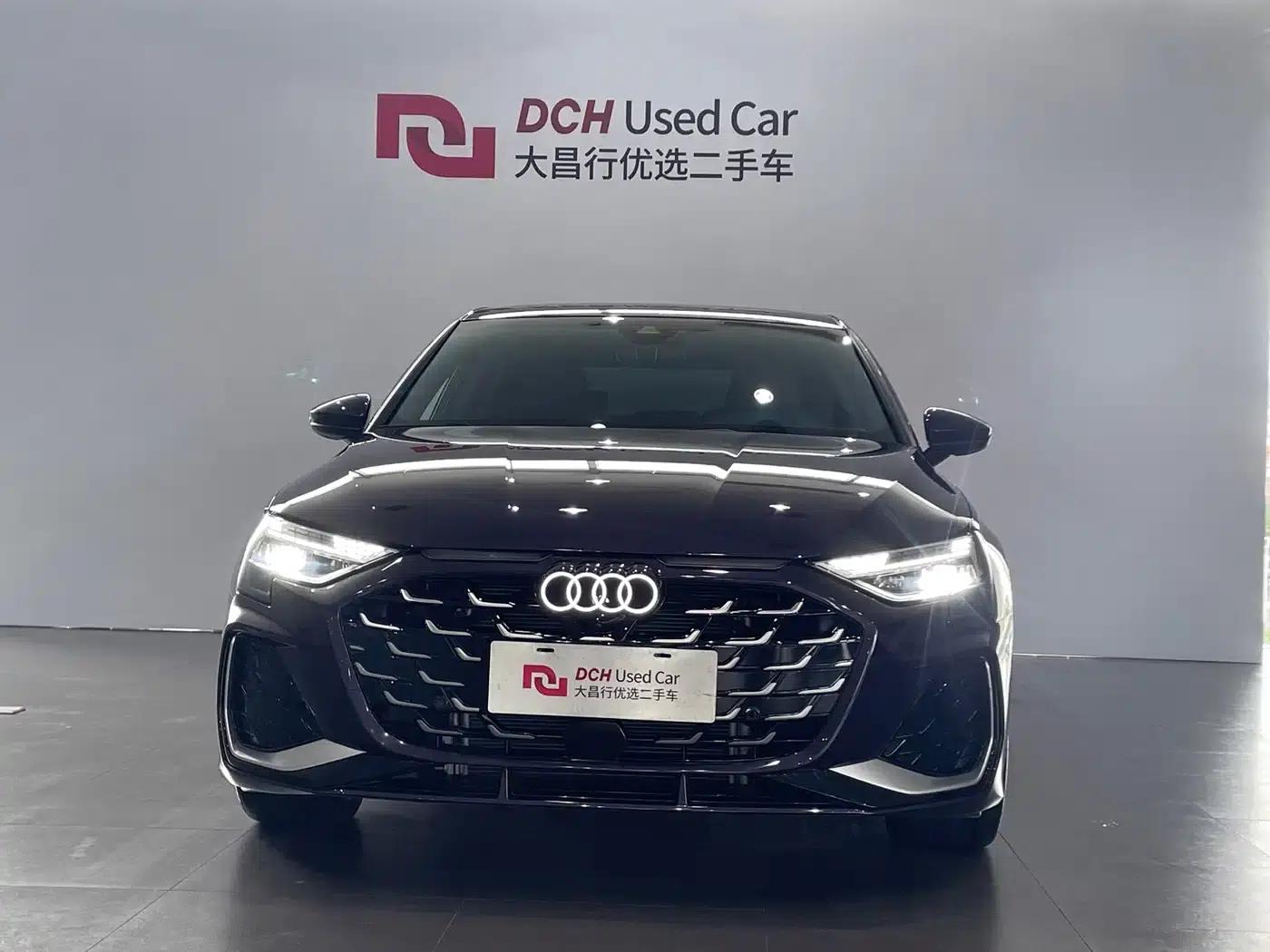Audi A3 2025 A3L Limousine 35TFSI Flying Spur Premium Edition — миниатюра 2