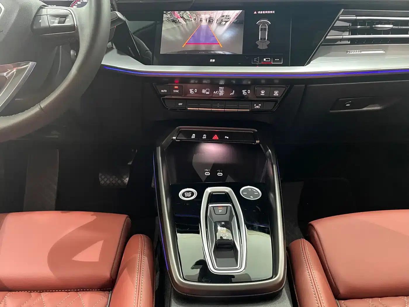 Audi A3 2025 A3L Limousine 35TFSI Flying Spur Premium Edition — миниатюра 15
