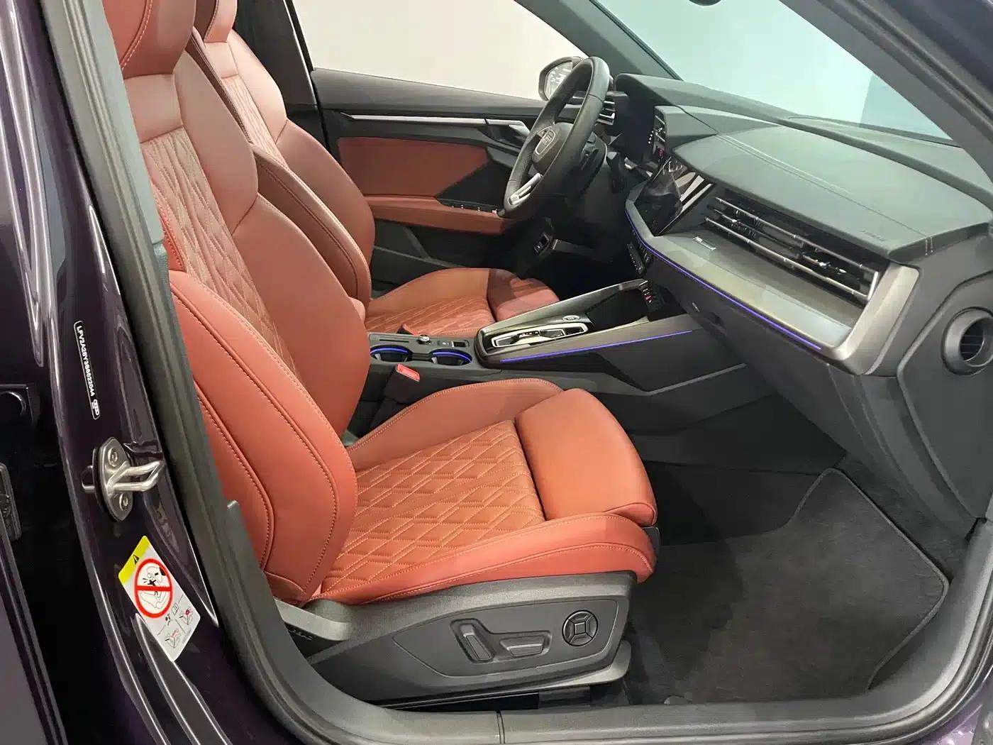 Audi A3 2025 A3L Limousine 35TFSI Flying Spur Premium Edition — миниатюра 9