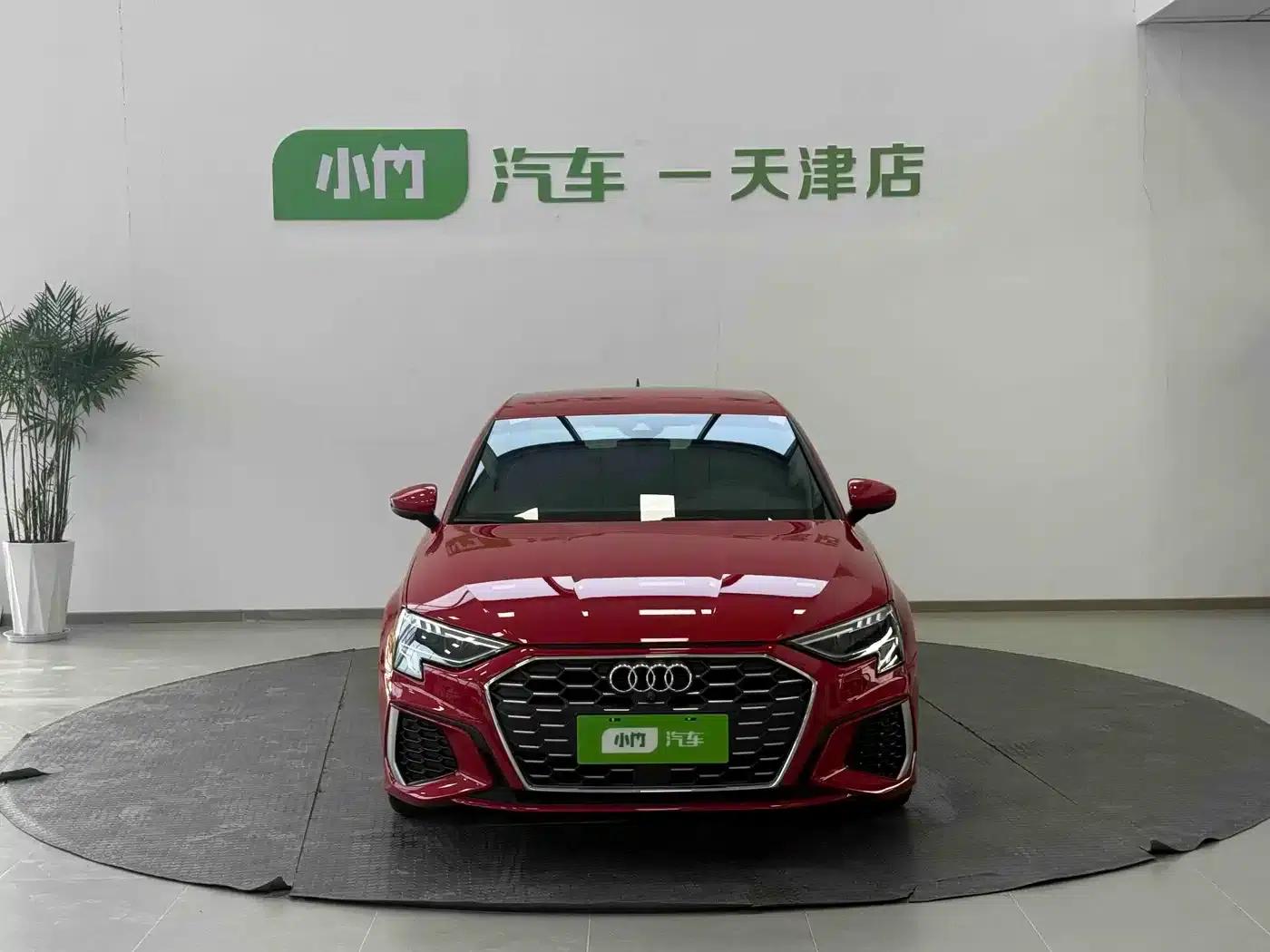 Audi A3 2022 Sportback 35 TFSI Progressive Sport — миниатюра 2