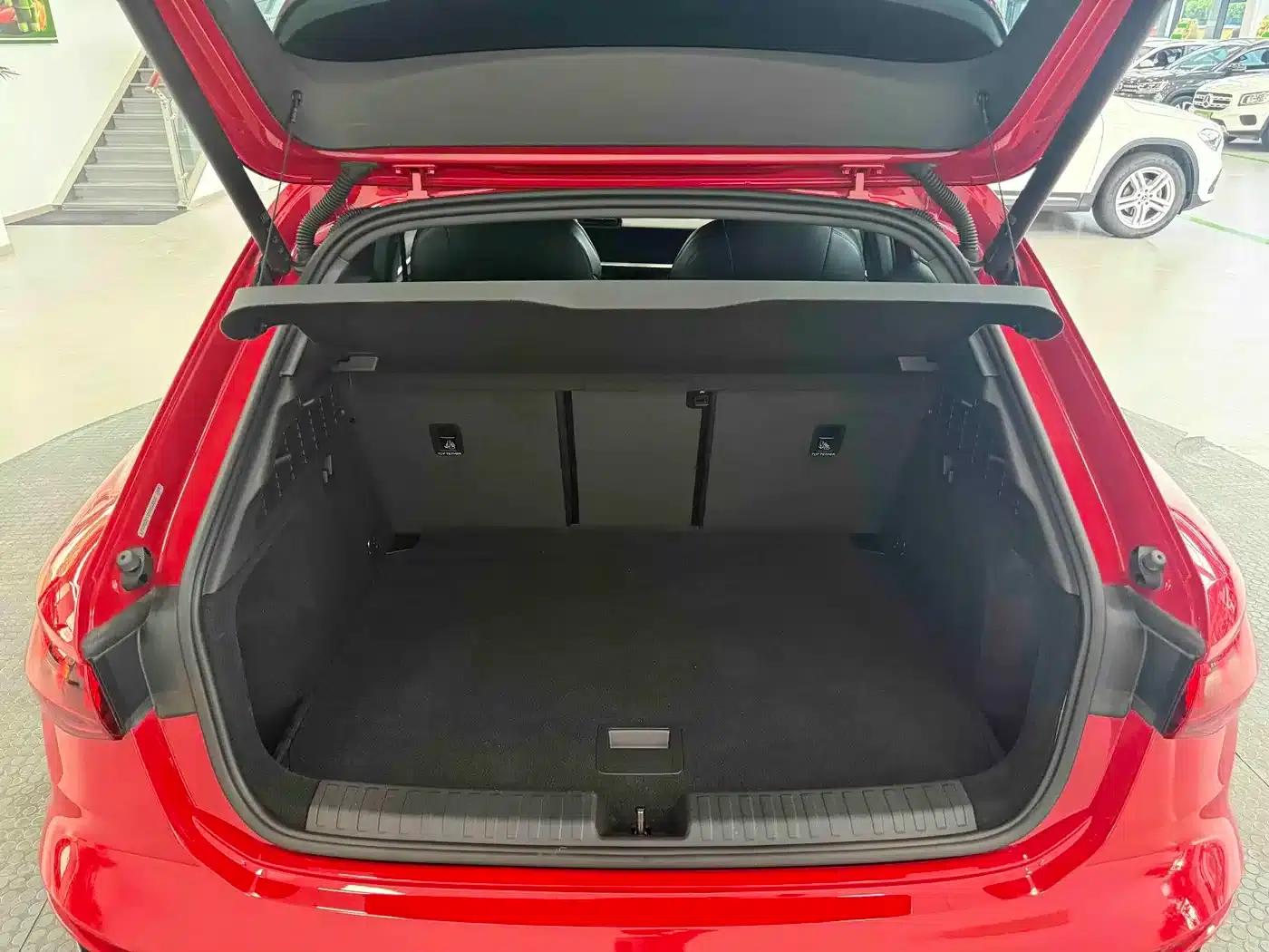 Audi A3 2022 Sportback 35 TFSI Progressive Sport — миниатюра 18