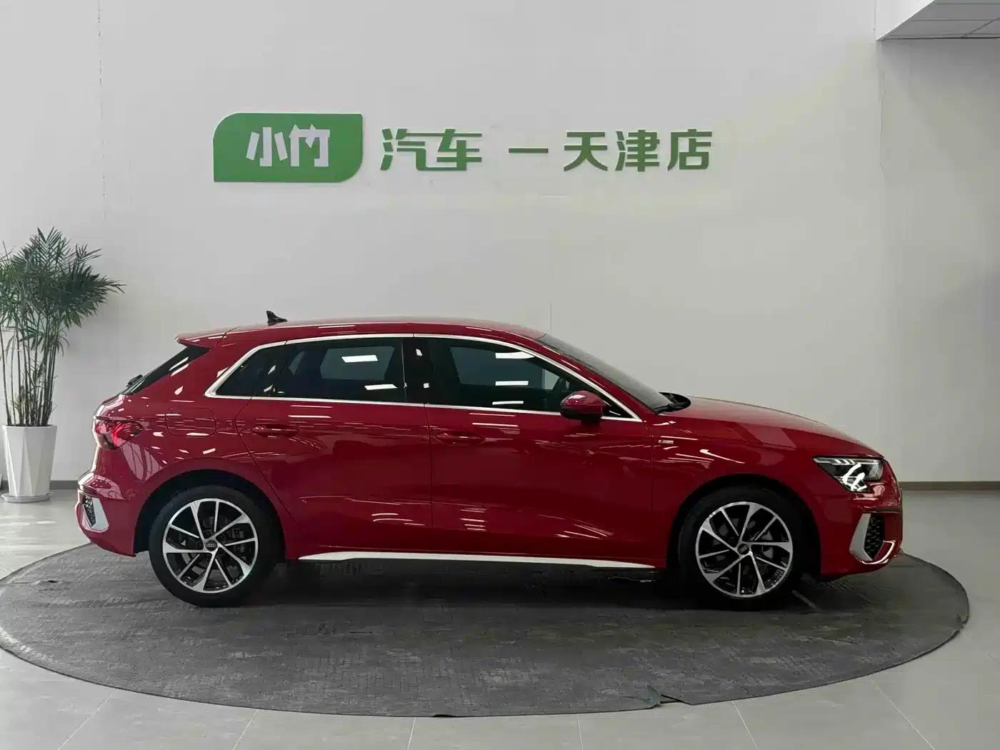Audi A3 2022 Sportback 35 TFSI Progressive Sport — миниатюра 7