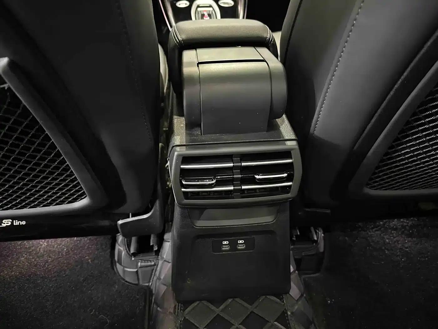 Audi A3 2025 A3L Limousine 35TFSI Flying Spur Premium Edition — миниатюра 22