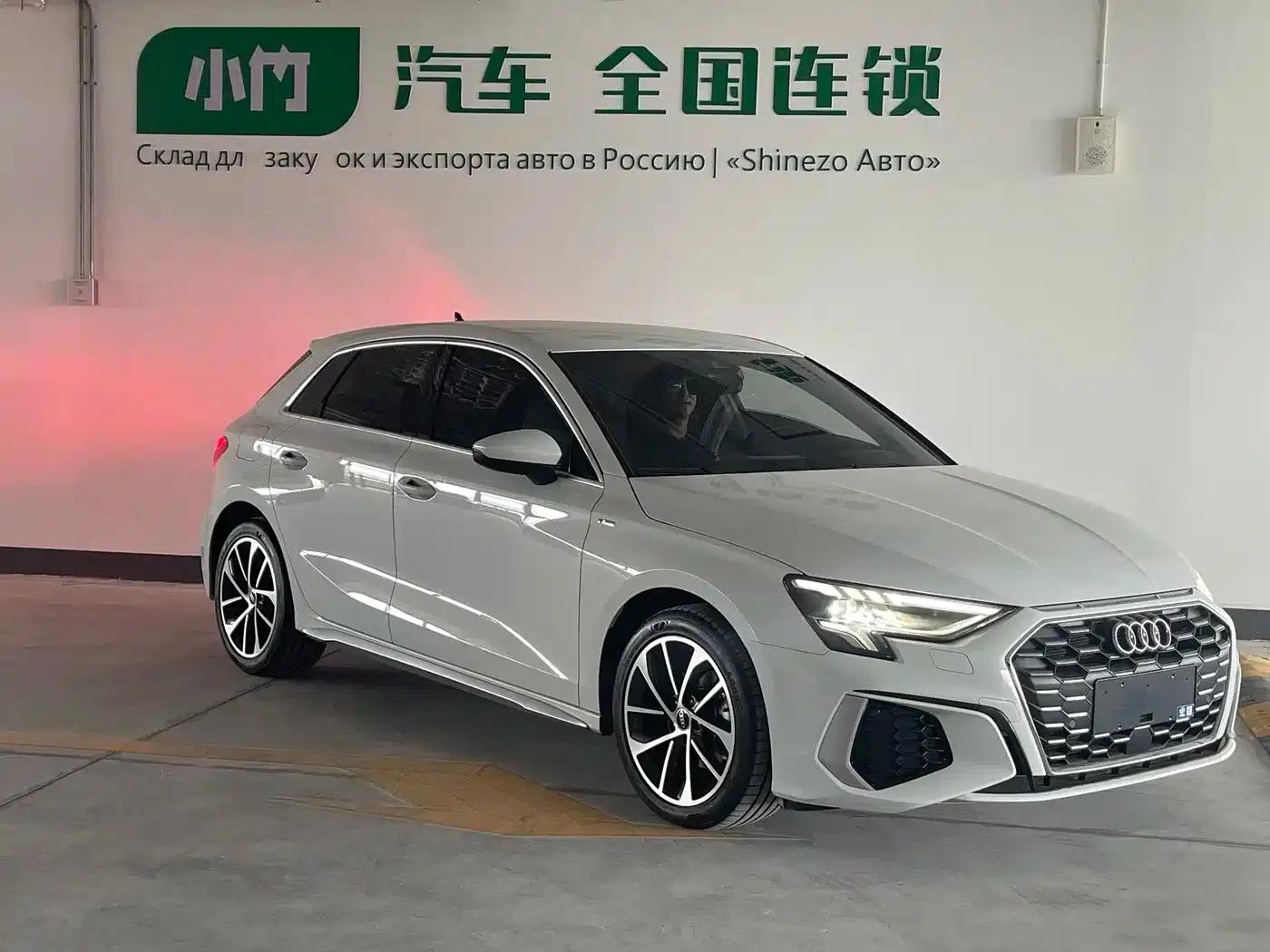 Audi A3 2023 Facelift Sportback 35 TFSI Progressive Sport — миниатюра 3