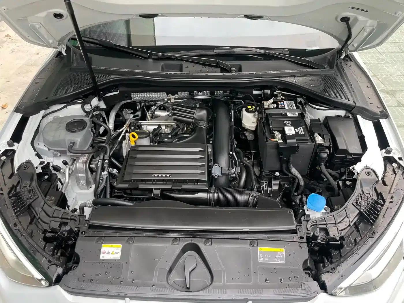 Audi A3 2023 Facelift Sportback 35 TFSI Progressive Sport — миниатюра 24
