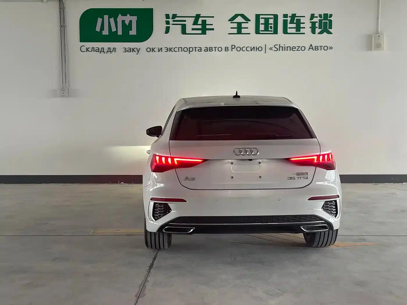 Audi A3 2023 Facelift Sportback 35 TFSI Progressive Sport — миниатюра 4