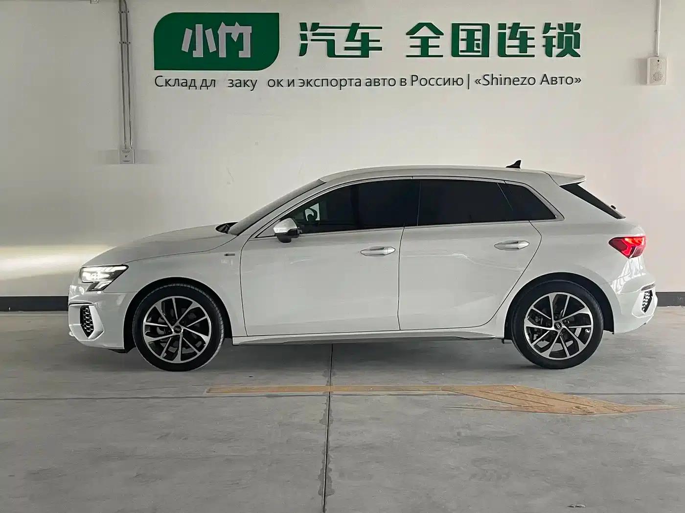 Audi A3 2023 Facelift Sportback 35 TFSI Progressive Sport — миниатюра 8