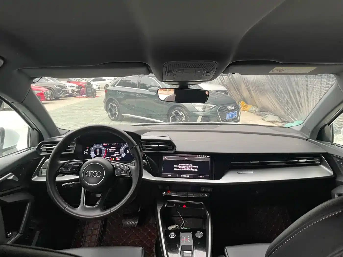 Audi A3 2023 Facelift Sportback 35 TFSI Progressive Sport — миниатюра 10