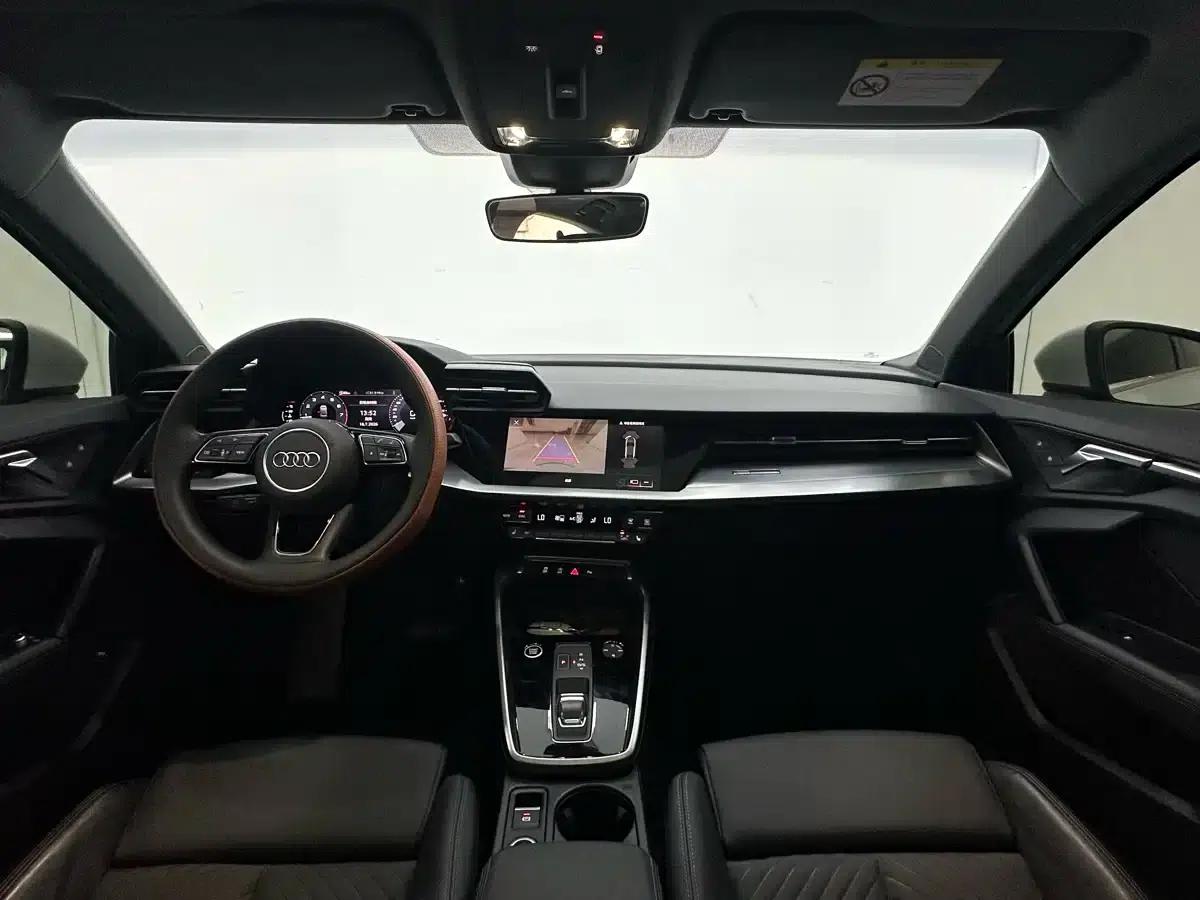 Audi A3 2023 Facelift A3L Limousine 35 TFSI Fashionable Elegant Model — миниатюра 12