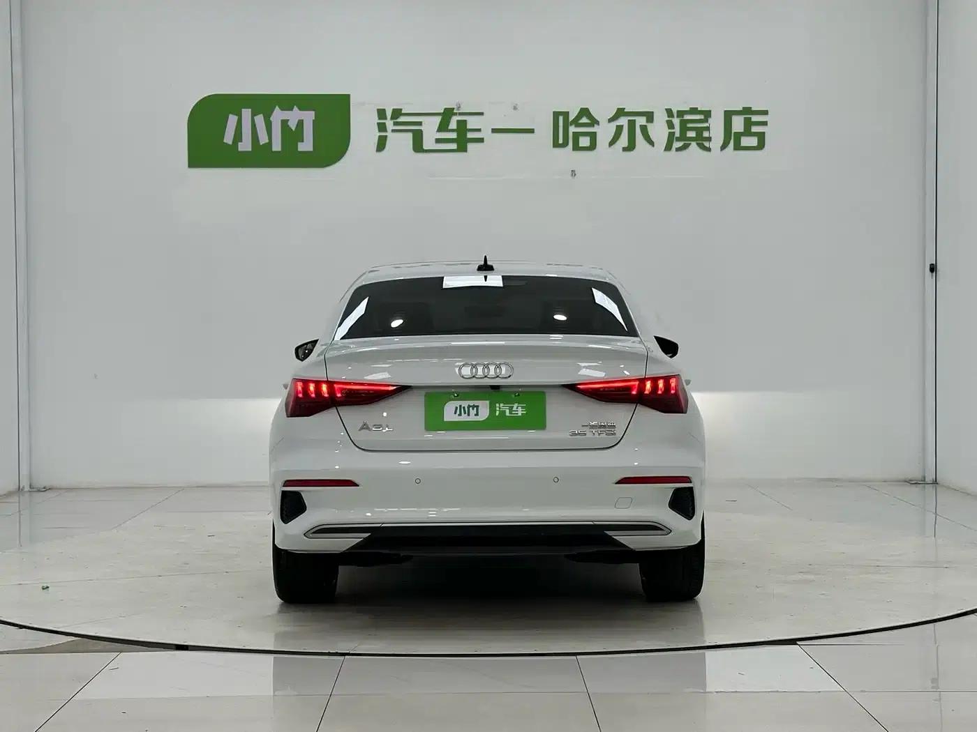 Audi A3 2023 Facelift A3L Limousine 35 TFSI Fashionable Elegant Model — миниатюра 6
