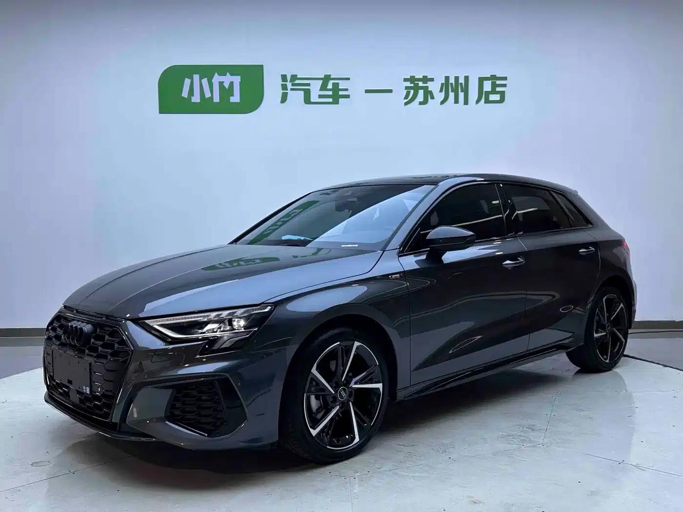Audi A3 2022 Sportback 35 TFSI Fashion Sport — миниатюра 1