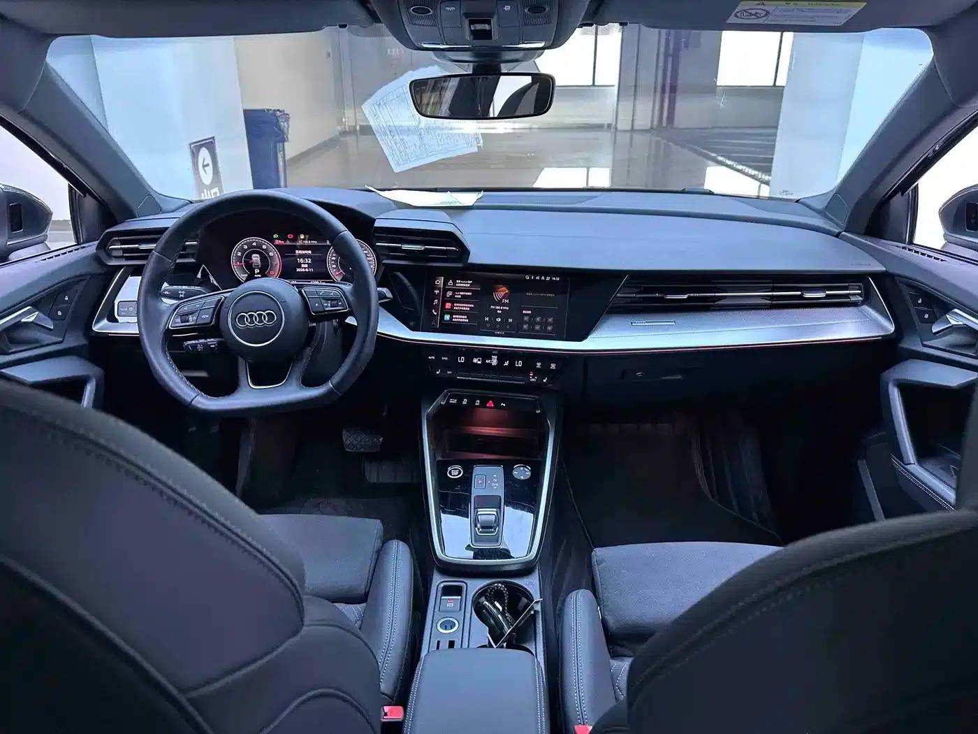 Audi A3 2022 Sportback 35 TFSI Luxury Sport — миниатюра 21
