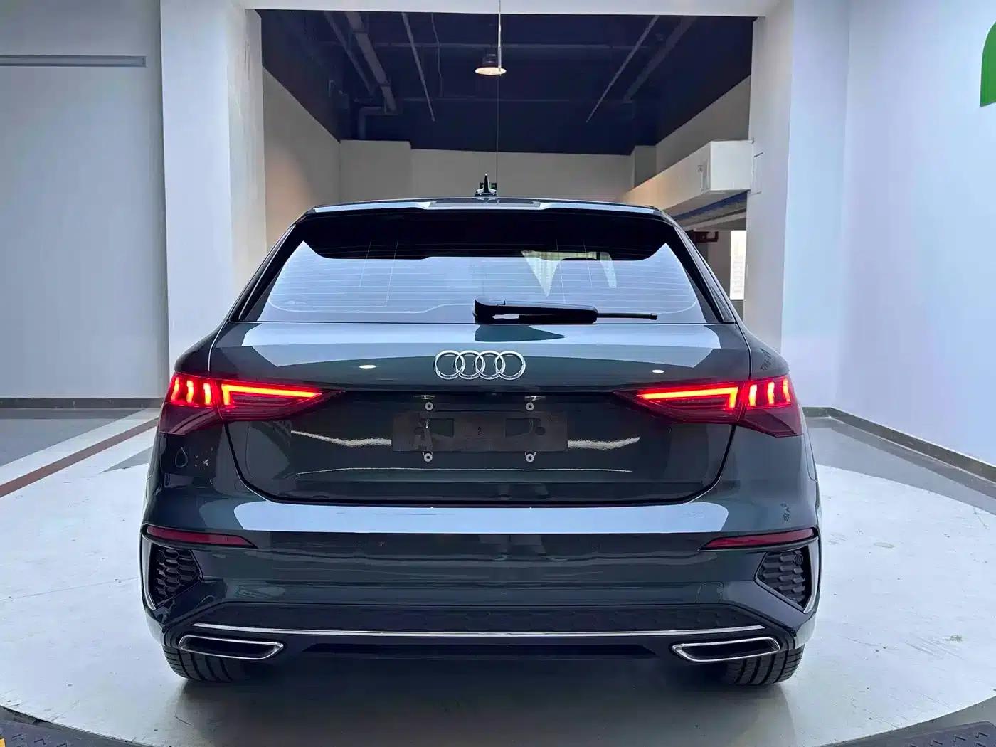 Audi A3 2022 Sportback 35 TFSI Luxury Sport — миниатюра 5