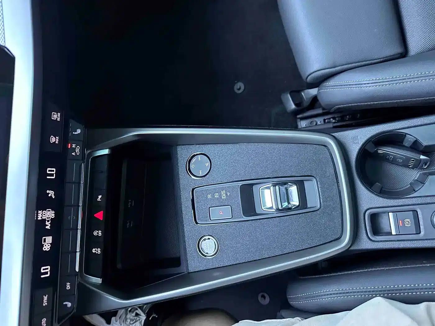 Audi A3 2021 A3L Limousine 35 TFSI Fashion Sport — миниатюра 14