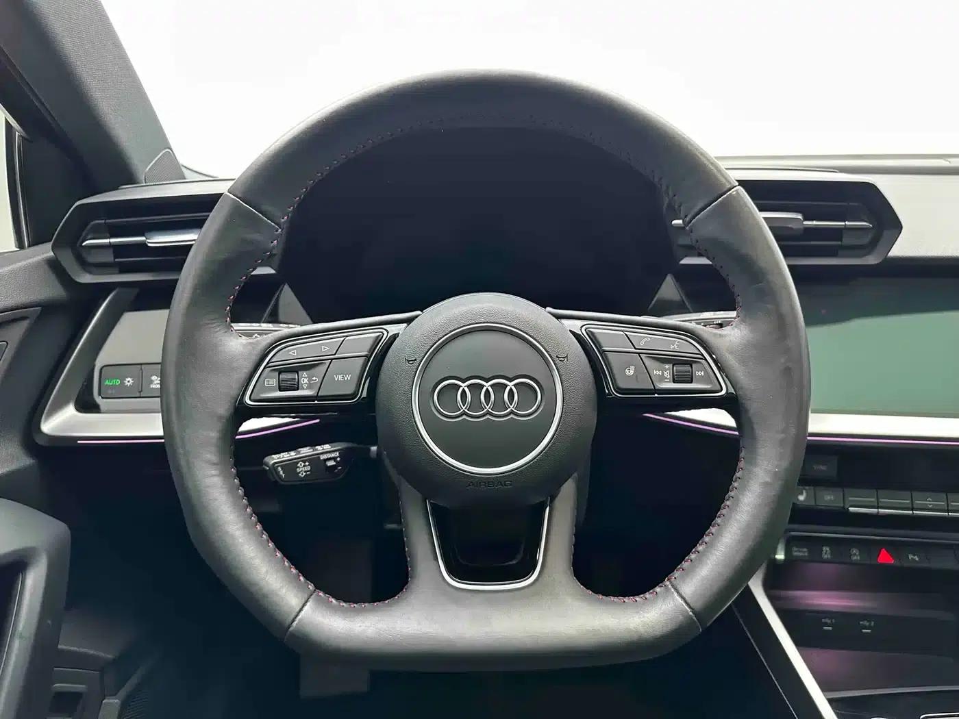 2022 Audi A3 A3L Limousine 35 TFSI Luxury Sport — миниатюра 17