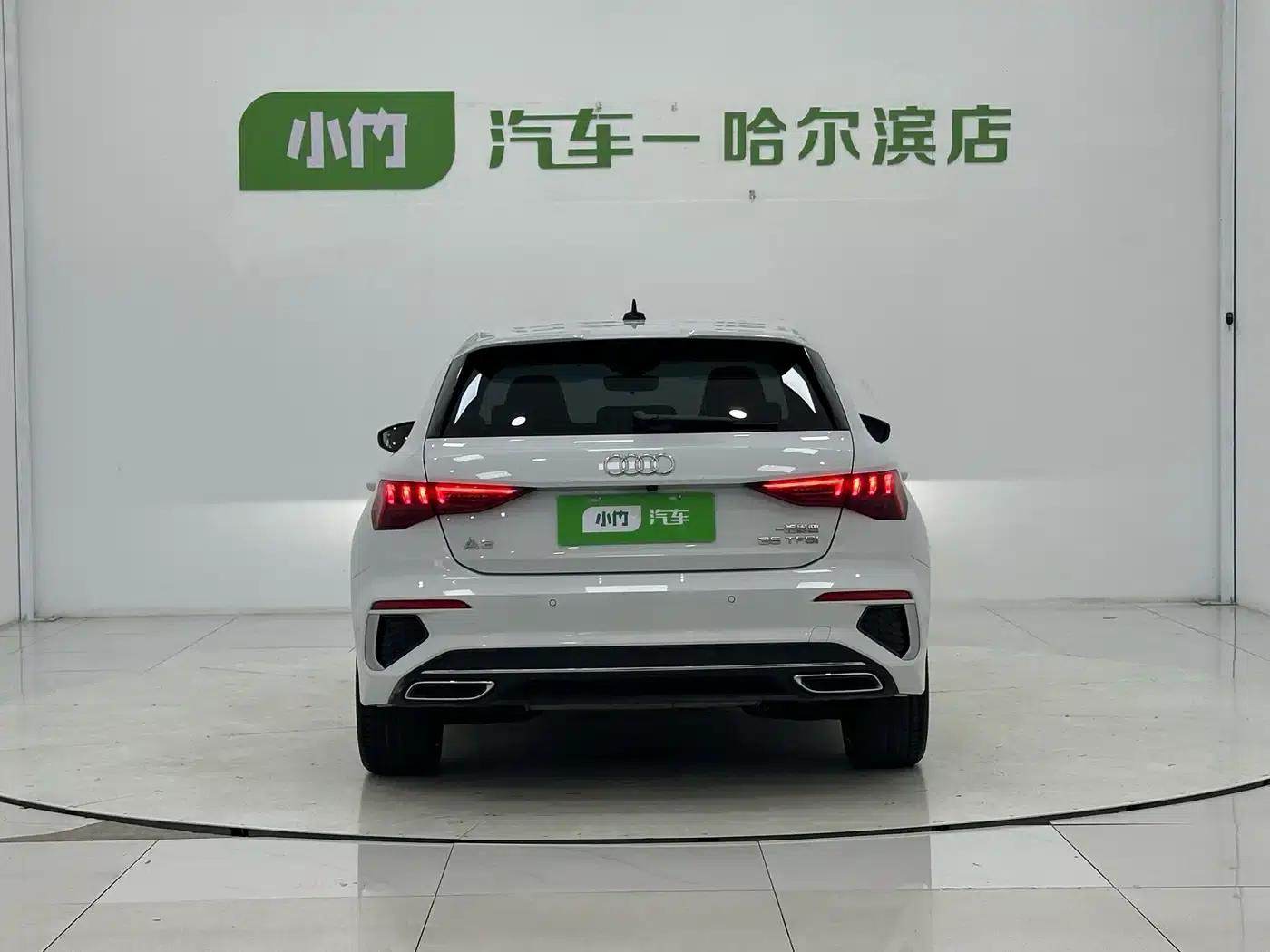 Audi A3 2023 Facelift Sportback 35 TFSI Fashion Sporty Model — миниатюра 6