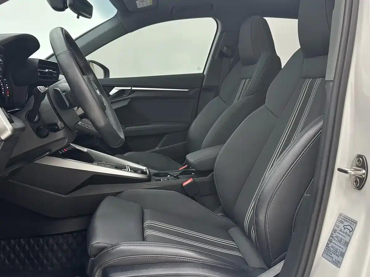 Audi A3 2023 Facelift Sportback 35 TFSI Fashion Sporty Model — миниатюра 7