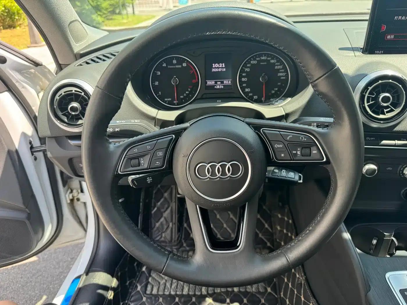 Audi A3 2020 Limousine 35 TFSI Fashion Edition (National V Emission Standard) — миниатюра 12