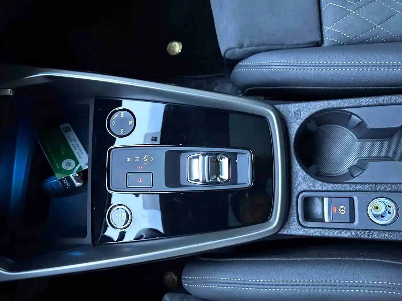 Audi A3 2023 Sportback 35 TFSI Luxury Sport — миниатюра 14