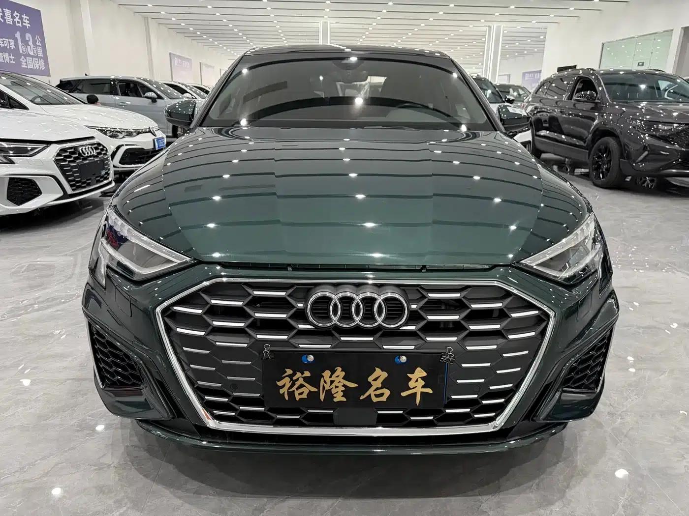 2023 Audi A3 A3L Limousine 35 TFSI Luxury Sport — миниатюра 2