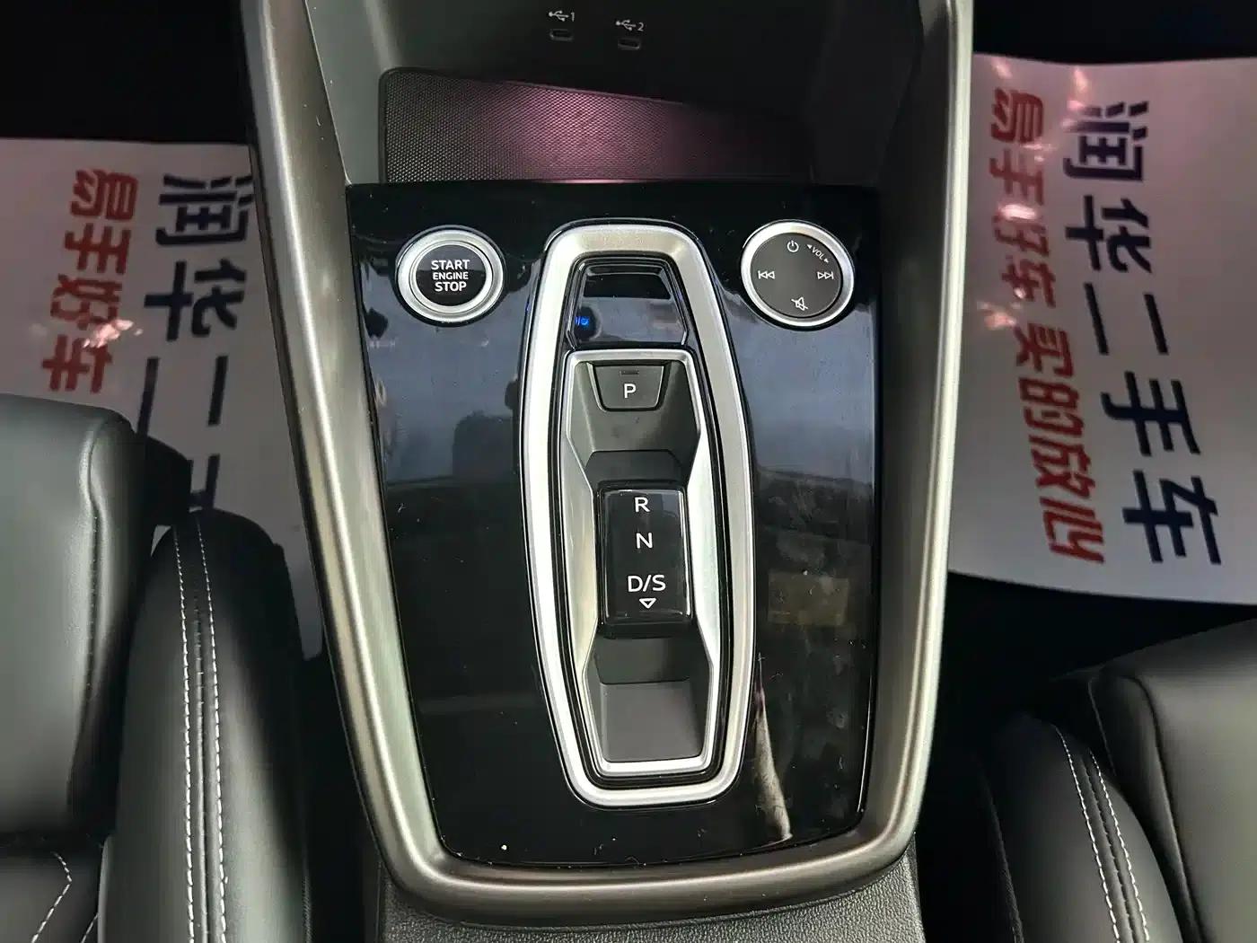 Audi A3 2025 Sportback 35TFSI Flying Spur Luxury Edition — миниатюра 12