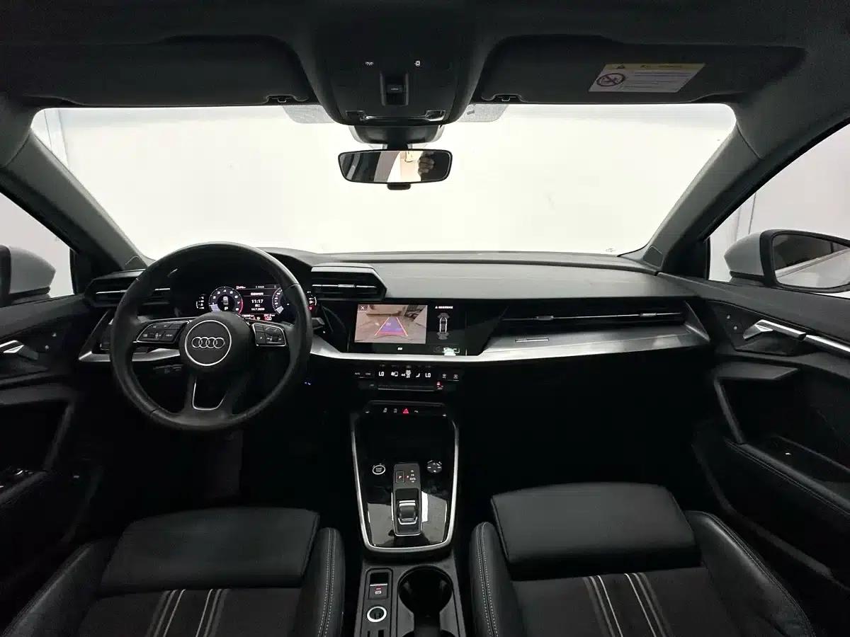 Audi A3 2023 Facelift A3L Limousine 35 TFSI Fashionable Elegant Model — миниатюра 12