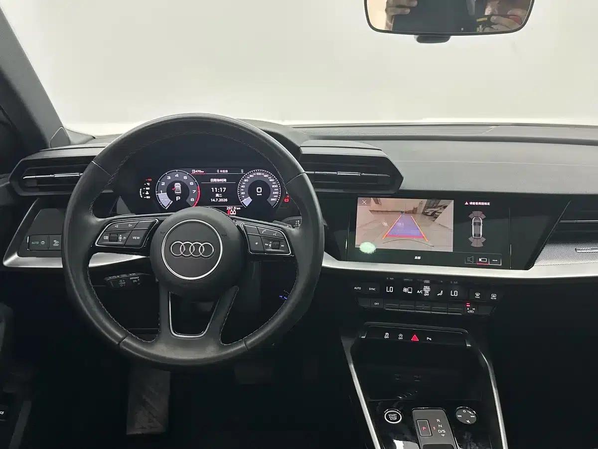 Audi A3 2023 Facelift A3L Limousine 35 TFSI Fashionable Elegant Model — миниатюра 10