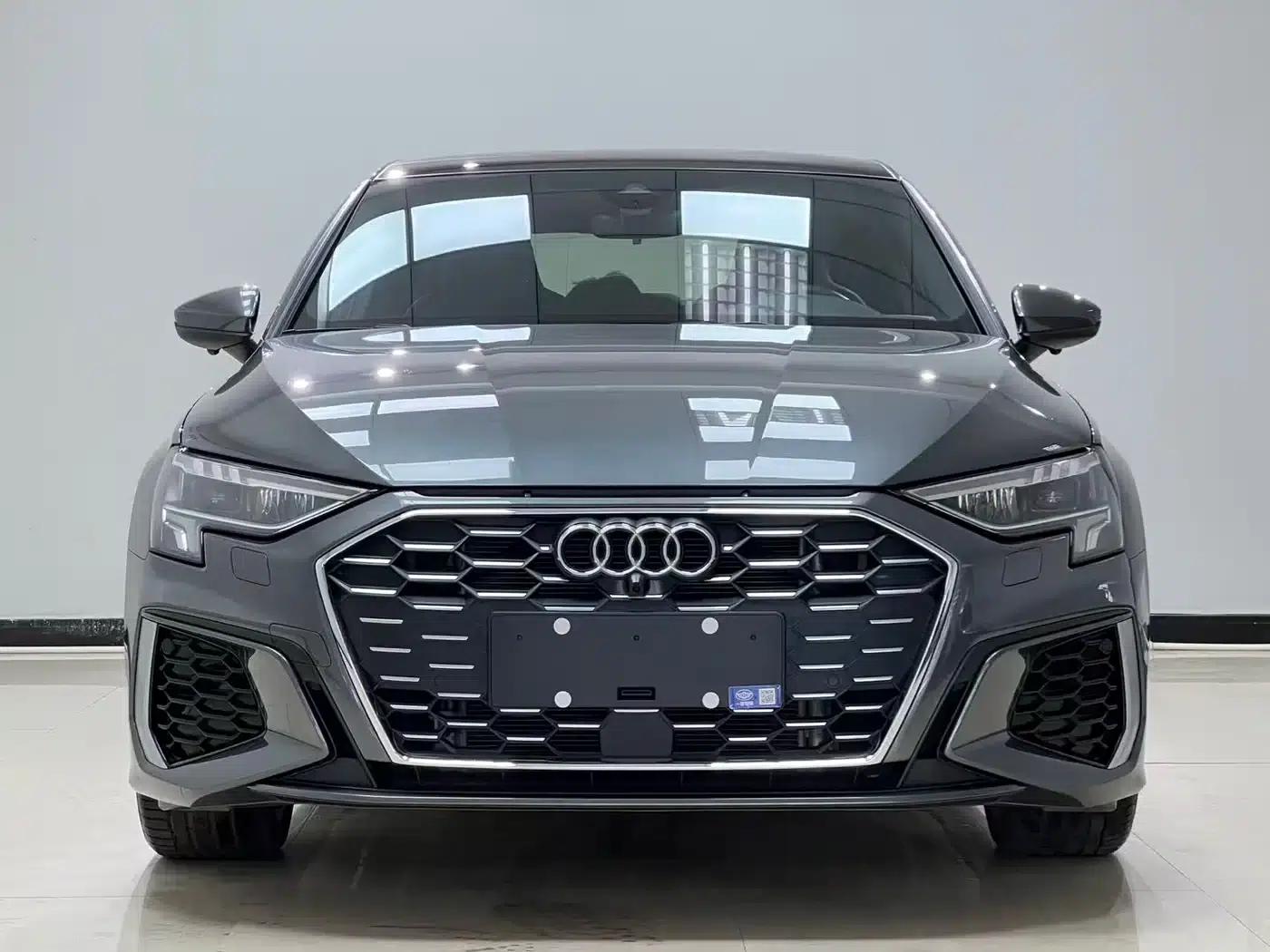 Audi A3 2023 Facelift A3L Limousine 35 TFSI Sporty Edition — миниатюра 2