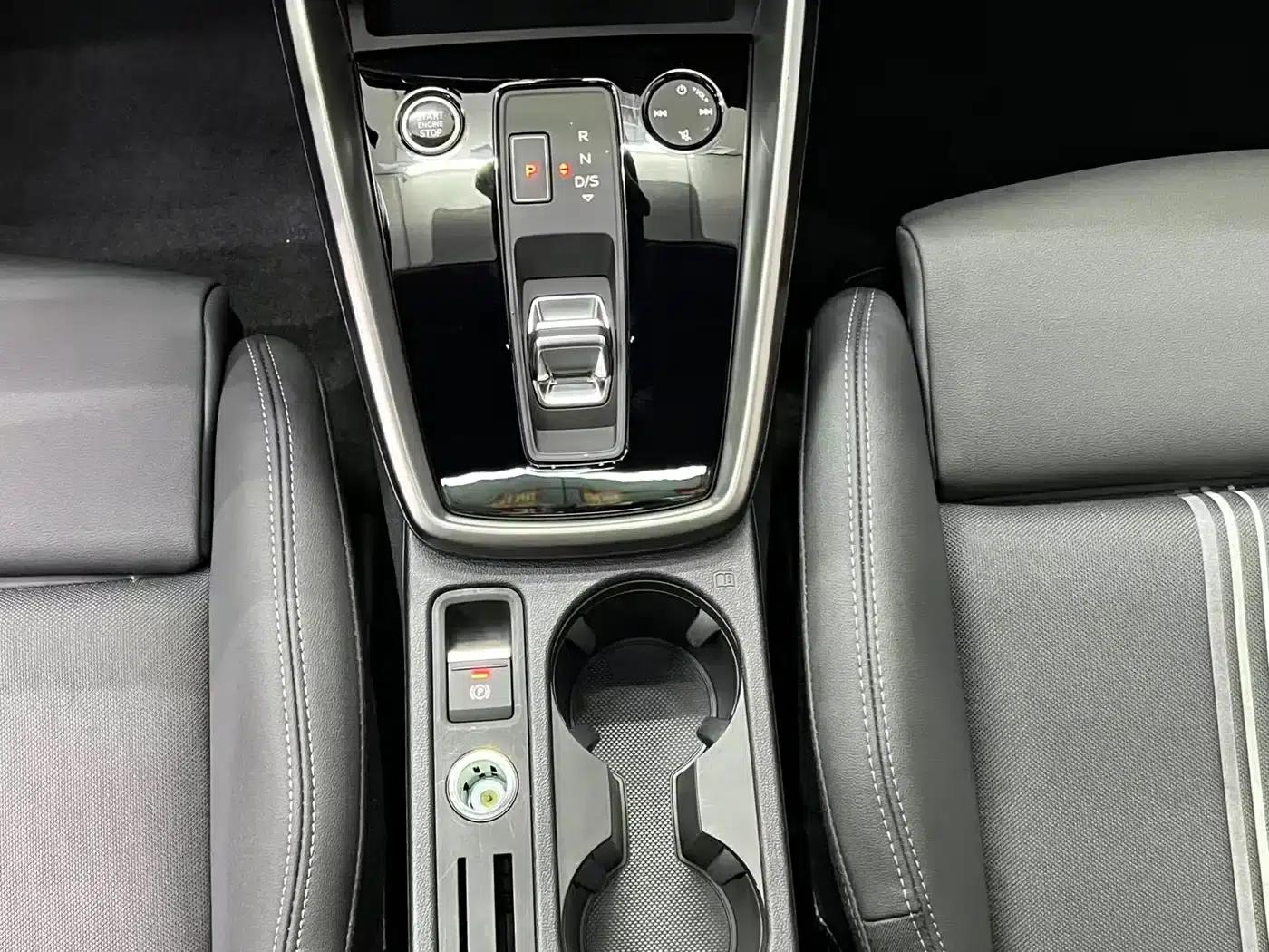 Audi A3 2023 Facelift A3L Limousine 35 TFSI Sporty Edition — миниатюра 12