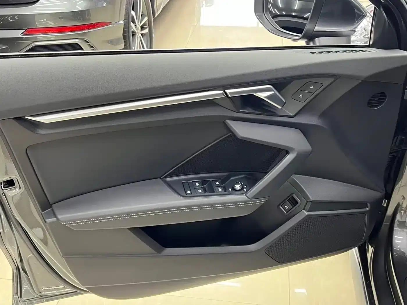 Audi A3 2023 Facelift A3L Limousine 35 TFSI Sporty Edition — миниатюра 15