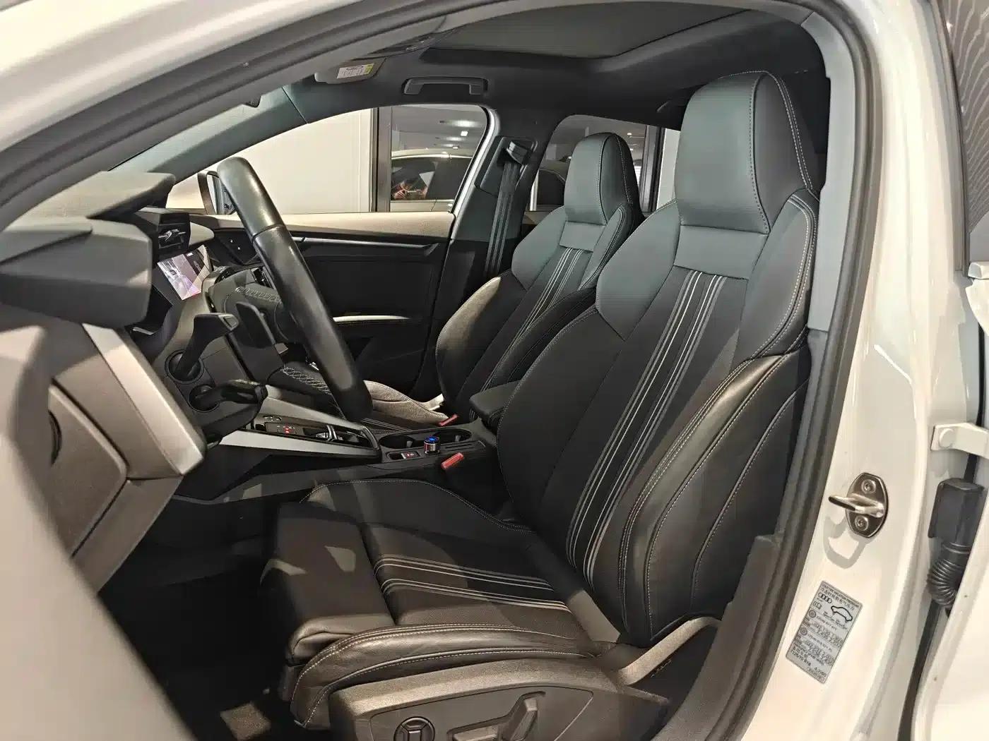 Audi A3 2023 Sportback 35 TFSI Fashion Sport — миниатюра 5