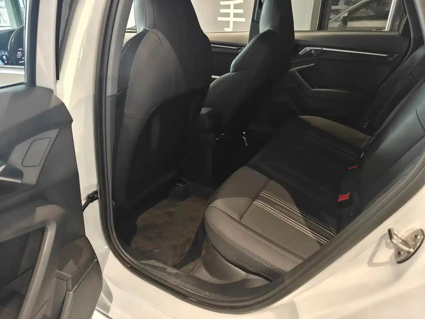 Audi A3 2023 Sportback 35 TFSI Fashion Sport — миниатюра 7