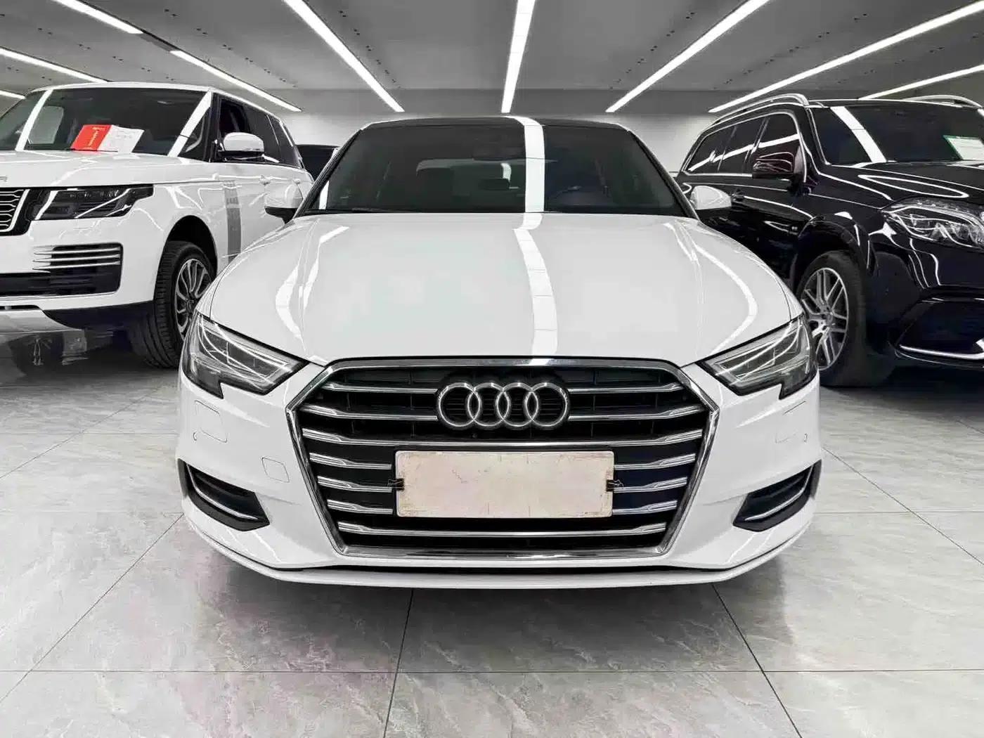 Audi A3 2019 Limousine 35 TFSI Fashion Edition (National V Emission Standard) — миниатюра 2