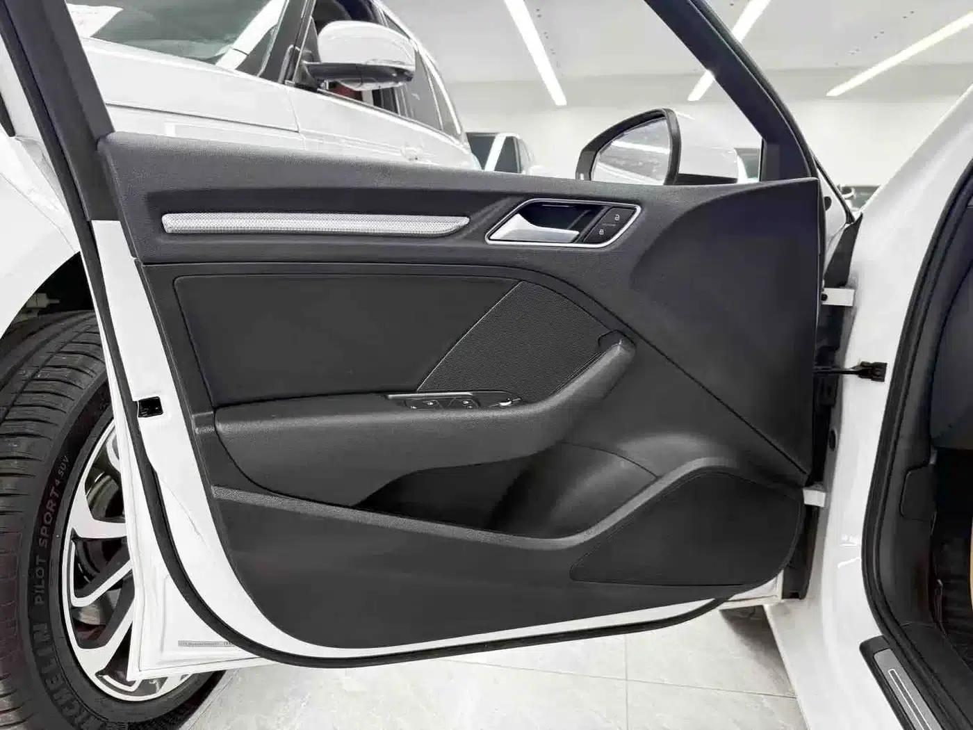 Audi A3 2019 Limousine 35 TFSI Fashion Edition (National V Emission Standard) — миниатюра 11