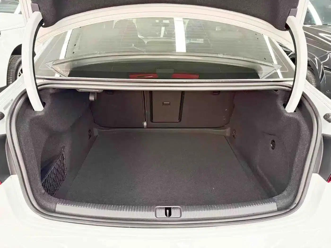 Audi A3 2019 Limousine 35 TFSI Fashion Edition (National V Emission Standard) — миниатюра 19