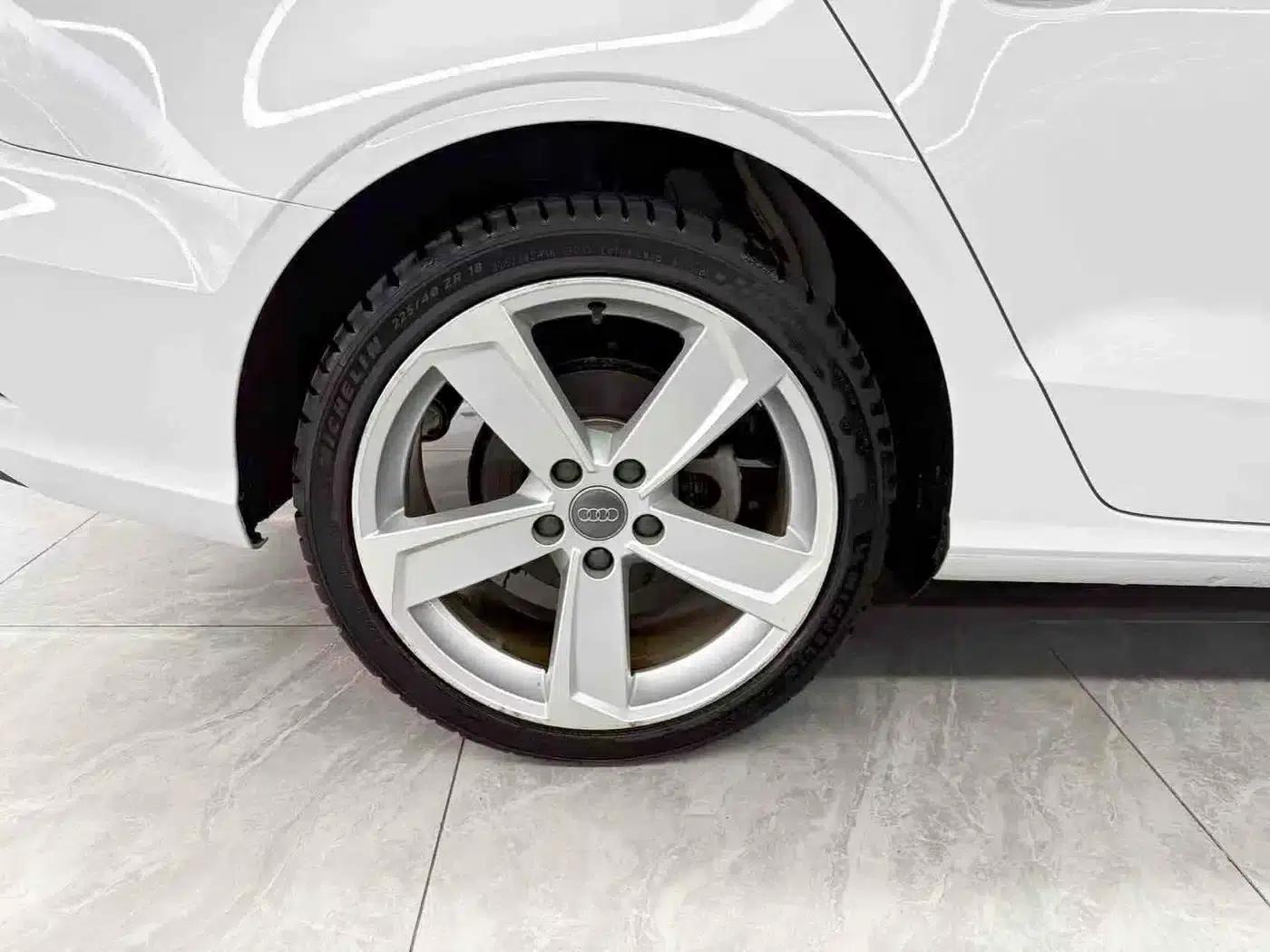 Audi A3 2019 Limousine 35 TFSI Fashion Edition (National V Emission Standard) — миниатюра 21
