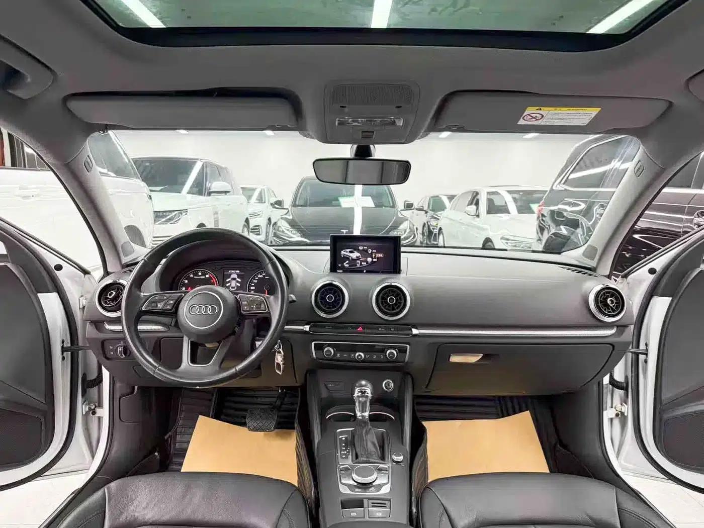 Audi A3 2019 Limousine 35 TFSI Fashion Edition (National V Emission Standard) — миниатюра 9