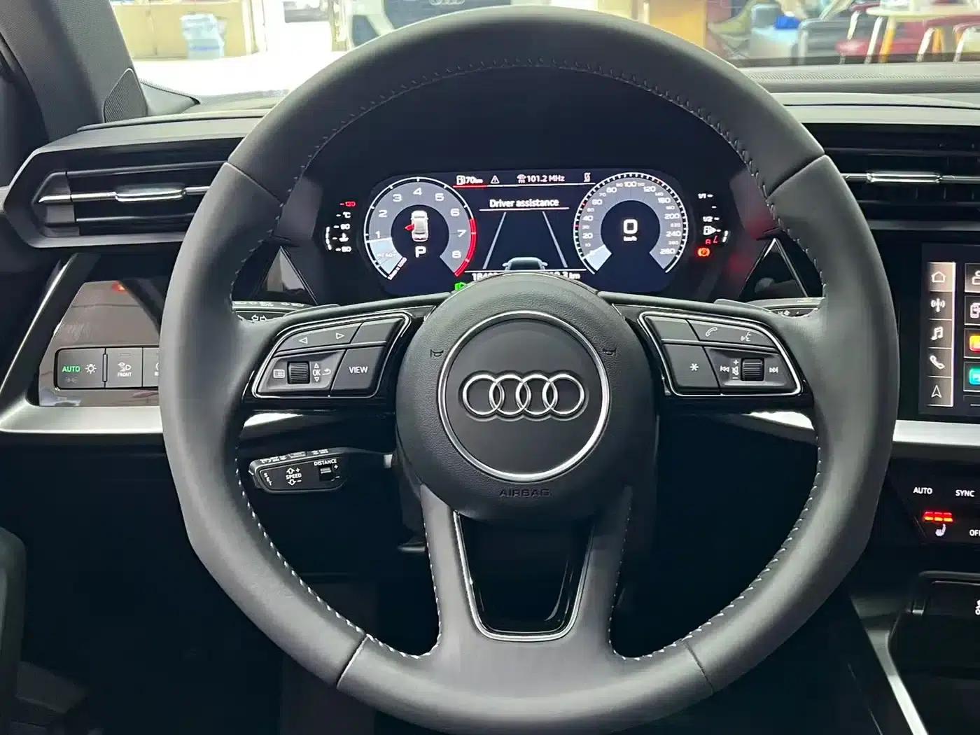 2022 Audi A3 A3L Limousine 35 TFSI Fashion Sport — миниатюра 10