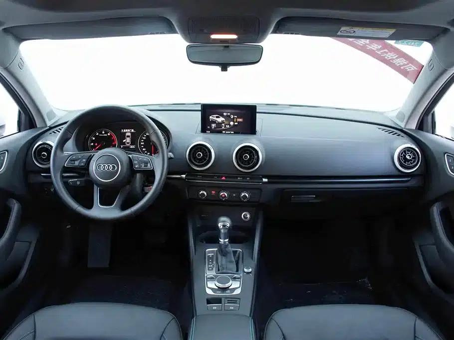 Audi A3 2020 Limousine 35 TFSI Fashion Edition (National V Emission Standard) — миниатюра 6