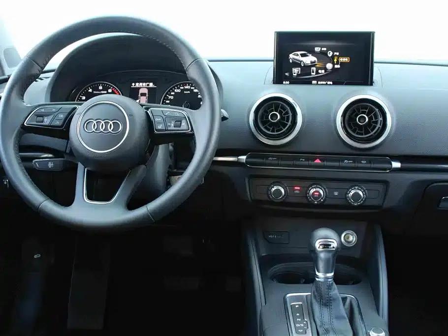 Audi A3 2020 Limousine 35 TFSI Fashion Edition (National V Emission Standard) — миниатюра 7