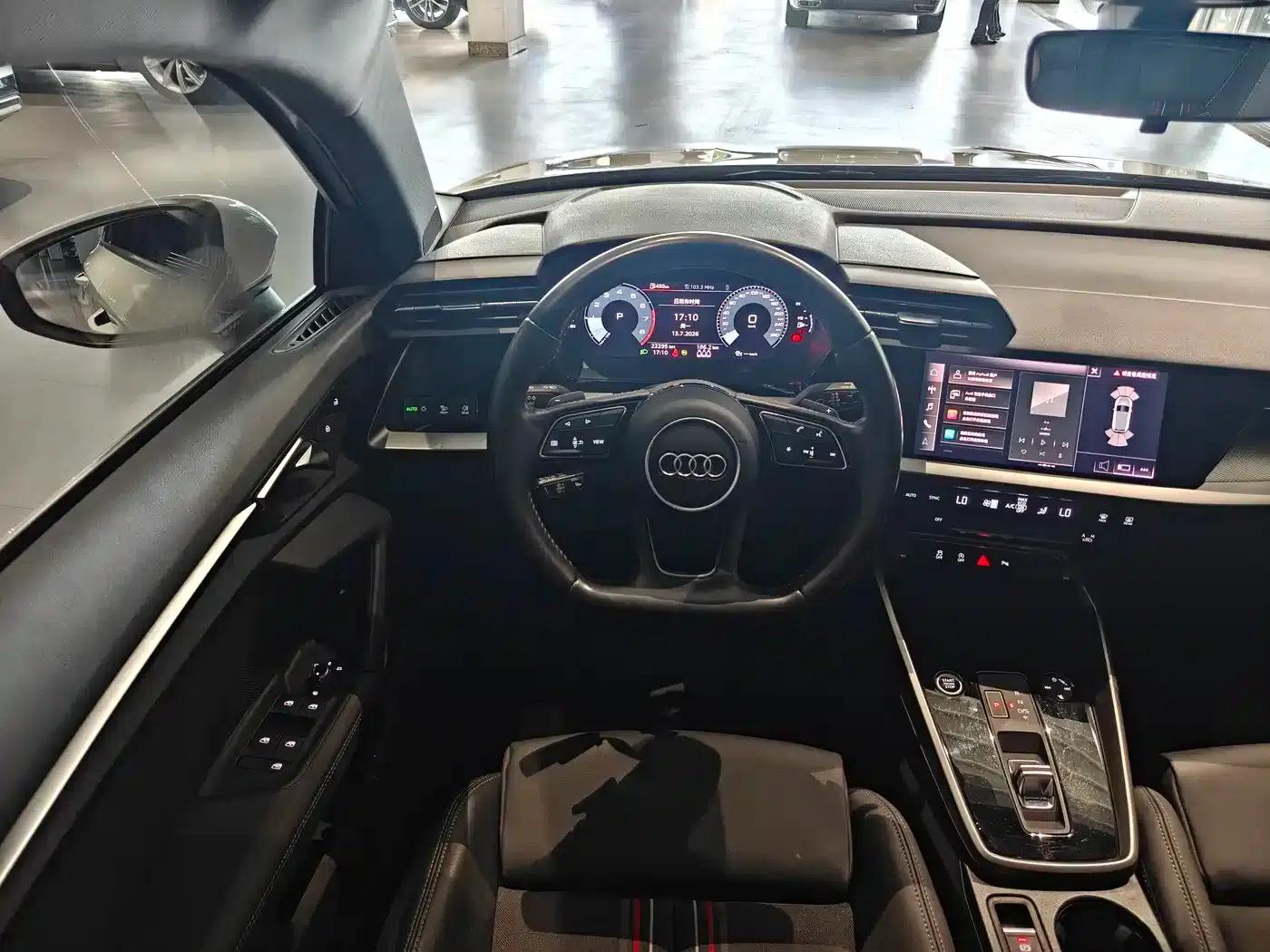 Audi A3 2022 Sportback 35 TFSI Fashion Sport — миниатюра 11