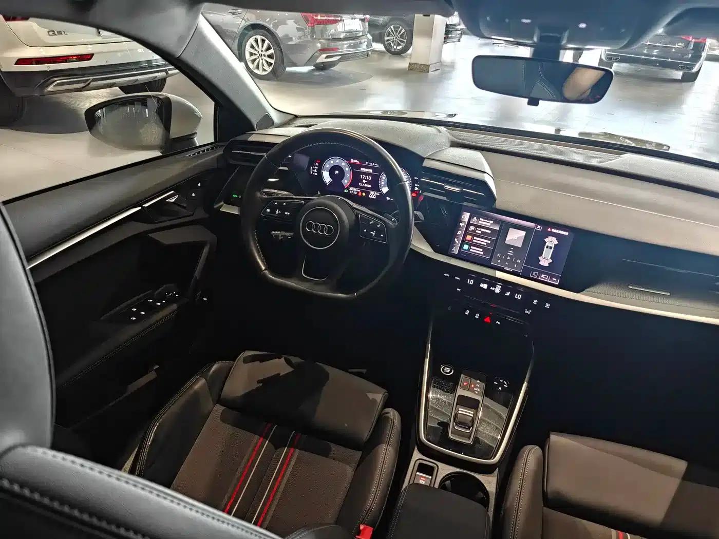 Audi A3 2022 Sportback 35 TFSI Fashion Sport — миниатюра 9