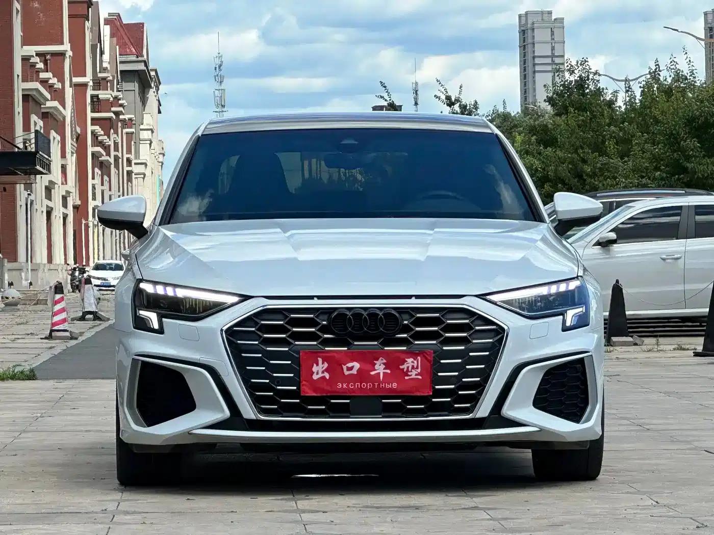 Audi A3 2023 Facelift A3L Limousine 35 TFSI Sporty Edition — миниатюра 2