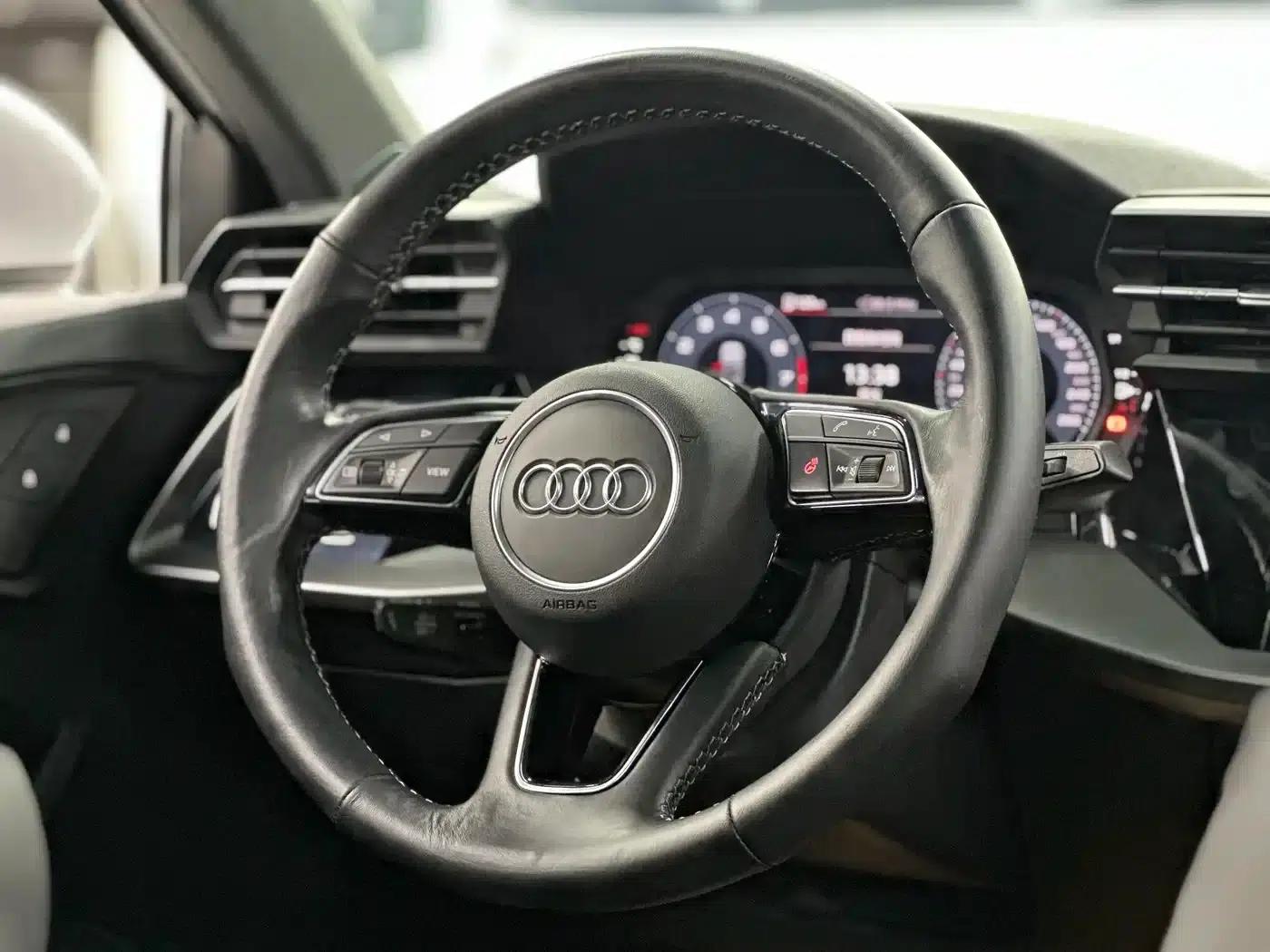 Audi A3 2023 Facelift A3L Limousine 35 TFSI Sporty Edition — миниатюра 23