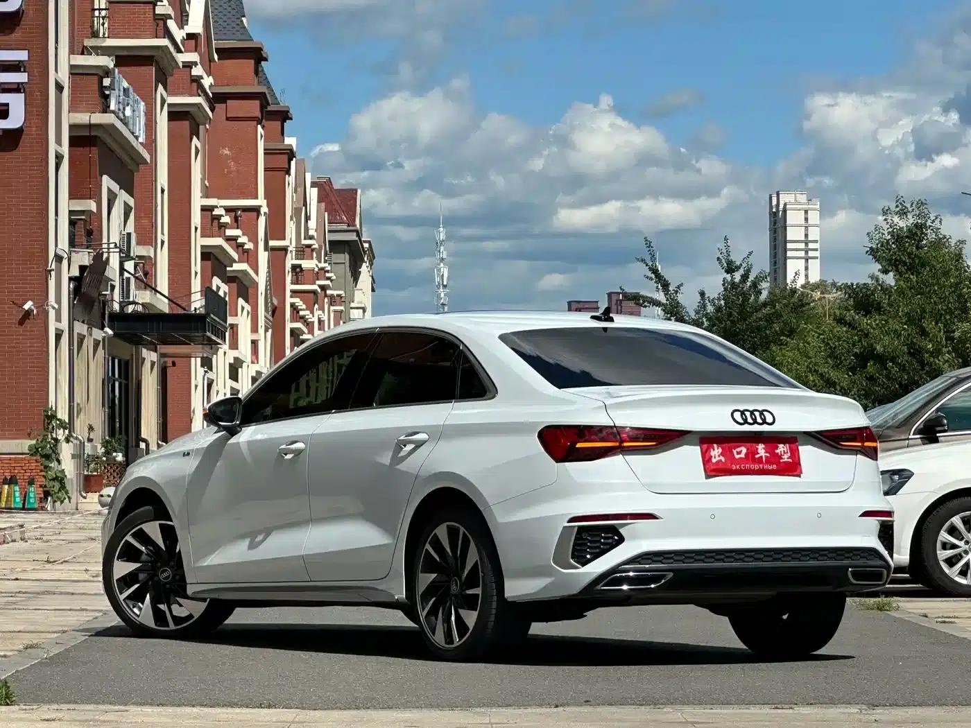 Audi A3 2023 Facelift A3L Limousine 35 TFSI Sporty Edition — миниатюра 5